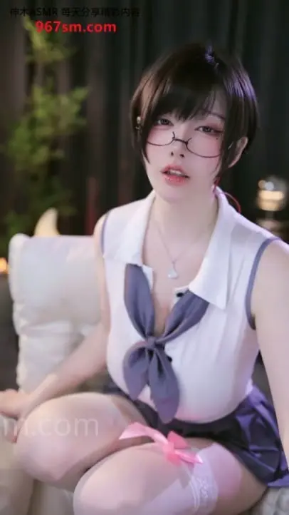 极品身材反差女神一色雨 雨教皇大尺度私拍定制福利姬性感诱惑视频。
