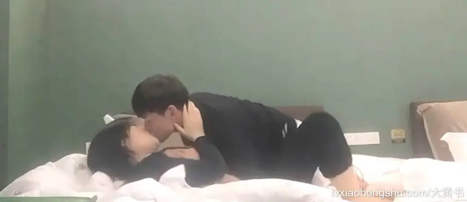 我男朋友知道了，之道也不在乎，我就要干死你 秒变淫娃荡妇