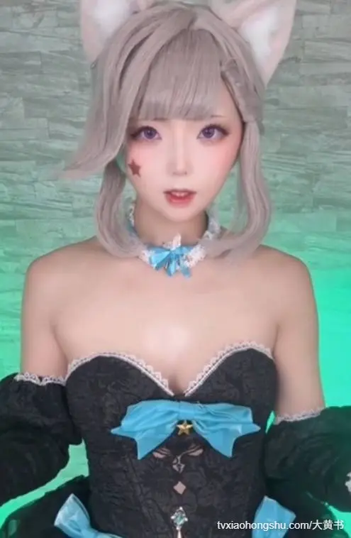 卡哇伊cos反差博主 超顶林妮脸穴同框道具自慰