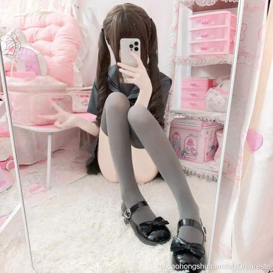 你喜欢我成熟一点还是可爱一点