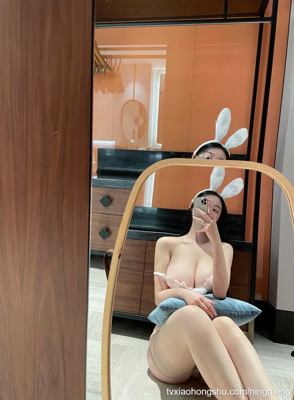 巨乳网红妹妹