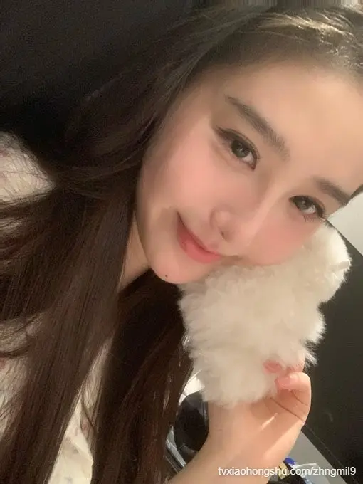 人总是在无限接近幸福的时候最幸福，距离春节还有一天～