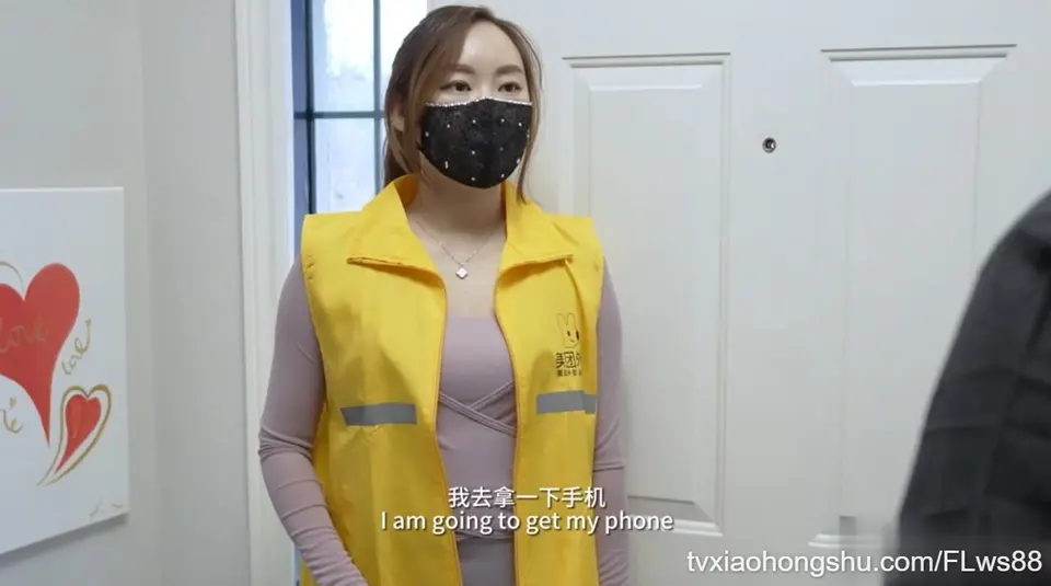 瑜珈裤的外卖女高潮不断淫水四喷