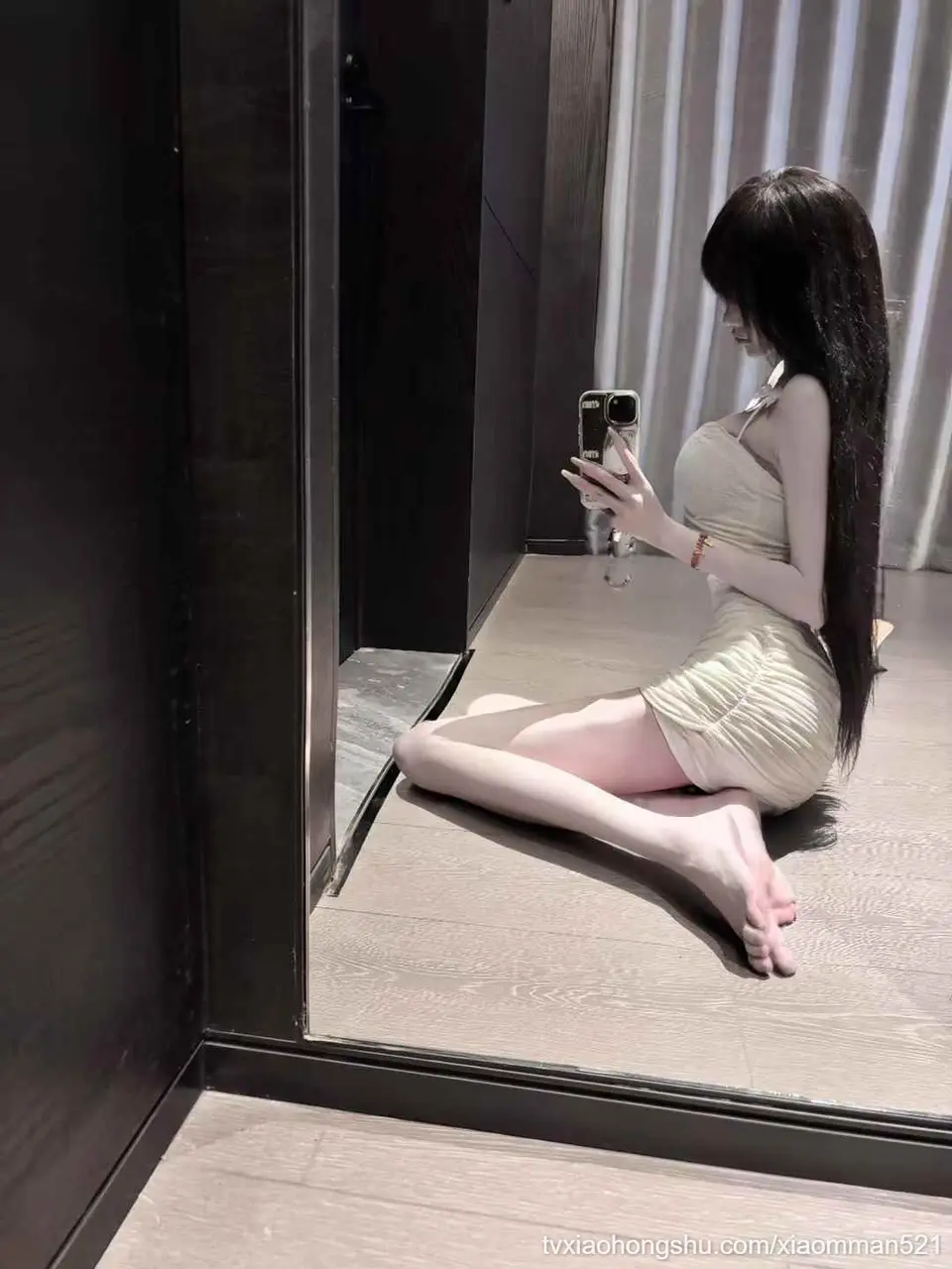 哥哥  我的腿够迷人么？