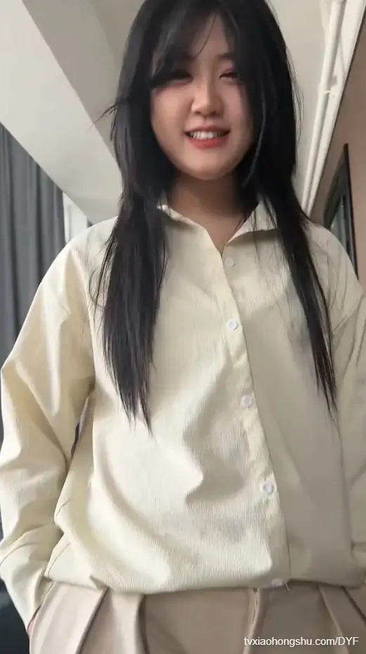 欠骚母狗钱不得不当男奴还债