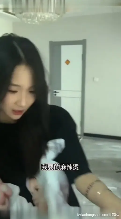 突然来到女友家操她
