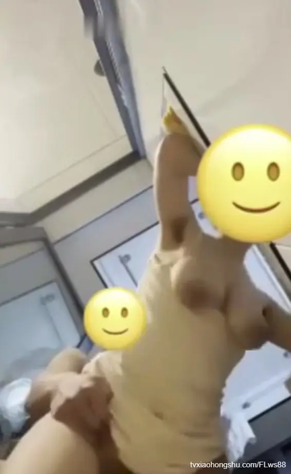 【乱伦巨乳继母】父亲再婚便宜我，婀娜多姿的少妇让我心神荡漾