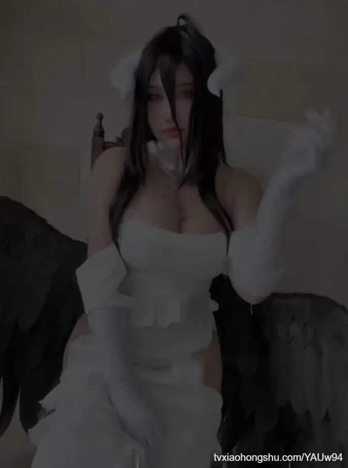 极品可盐可甜巨乳网红COS福利姬【Dreamtamu】福利私拍合集
