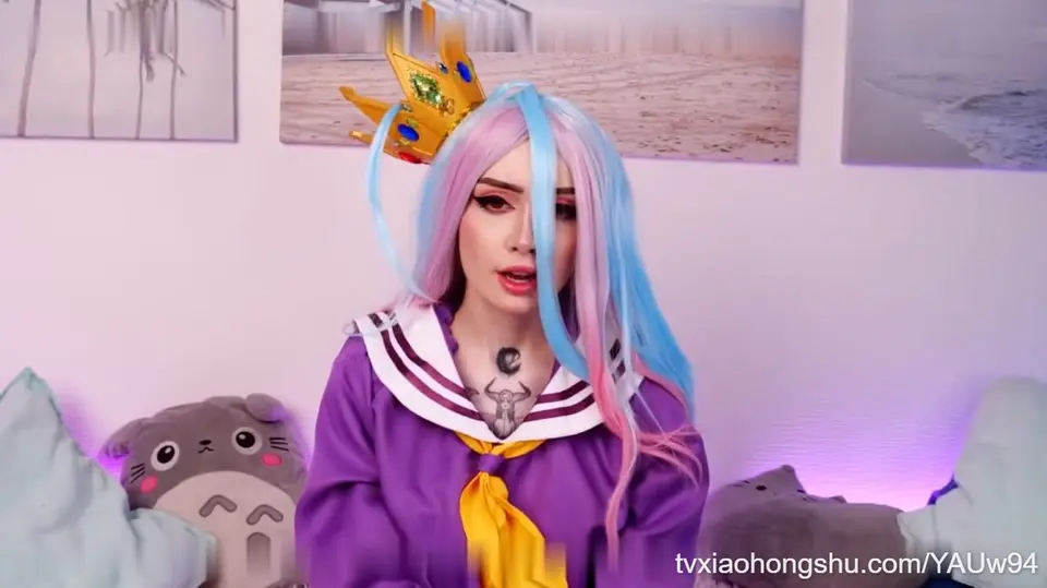 游戏人生cosplay白妹妹输掉了猜拳，作为奖励把放荡热辣的身体献给义兄