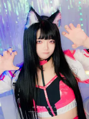 落落Raku (rakuraku166) – Cat Anime Uniform