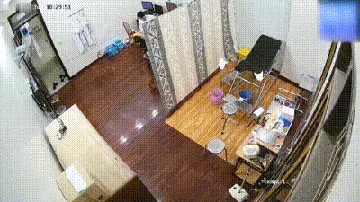医院摄像，男医生和女病人偷情内射完了用扩阴器看 动图预览