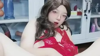 大瓶子插入骚穴