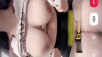 [虎牙主播]重磅土豪1V1订制 巨乳露出揉捏网红，自慰掰穴1