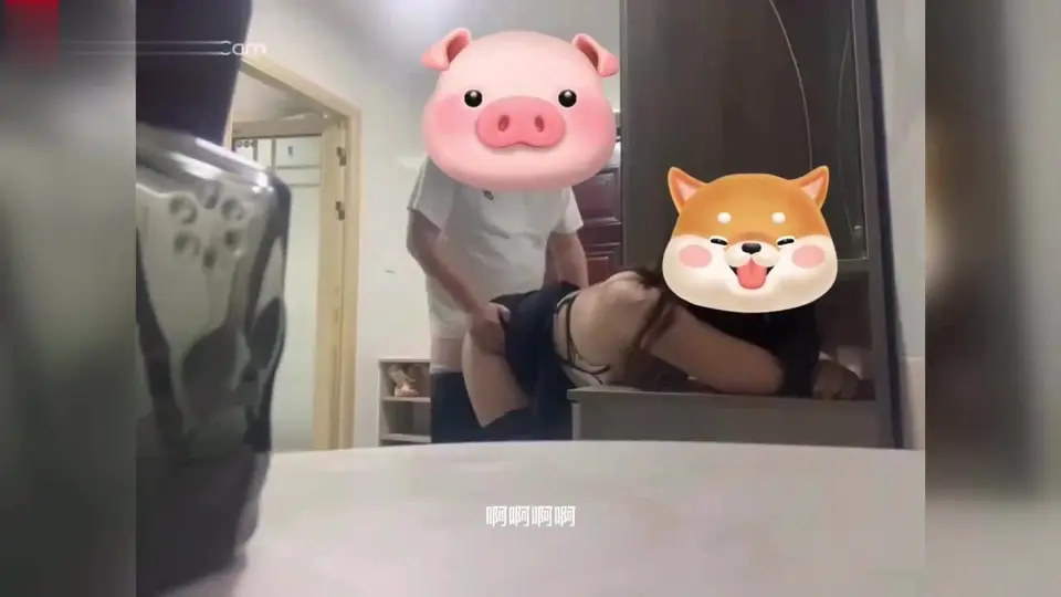 【真实勾搭-强上大屁股气质嫂子】扒了嫂子衣服强操内射，啊啊啊，不要