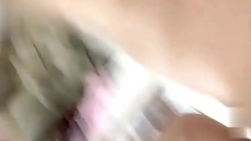 变态亲哥强操大奶妹妹！