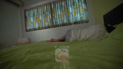 大象传媒之内射女友的痴女巨乳女儿-李娜娜 动图预览