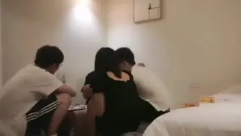 自己老婆被别人猛着打桩