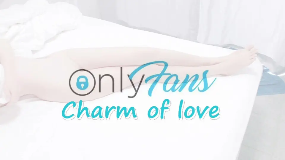 母狗周末在家爱爱【charmoflove 】