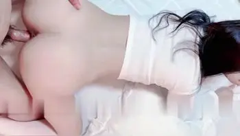 无套草小女友，小bi真紧啊