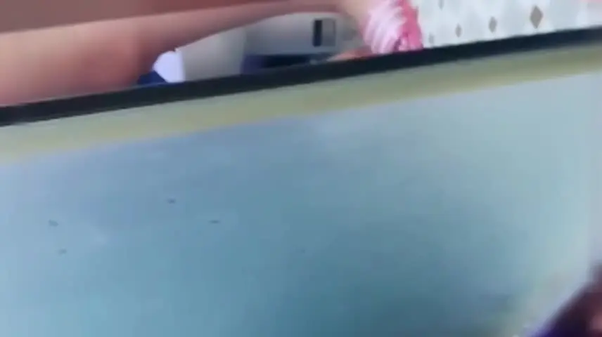 小马拉大车后入妈妈超劲爆母子乱伦事件