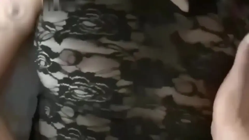 【海南母子】儿子用小号勾引妈妈沦陷乱伦_1