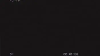 淫荡鬼脸女友试图追捕她的前男友