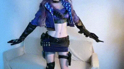 翡翠姐姐的新衣服 动图预览