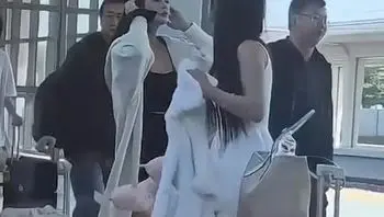 高铁偶遇 全国可飞咯咯哒