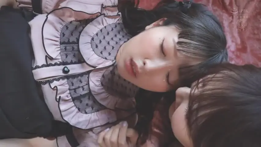 BBAN-558 褶邊、捆綁和女同。請調教我。大月響對她那受虐狂的後輩進行女同性愛訓練。三葉彌生 大月響 -