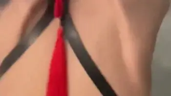 高颜值 ，COS啪啪，这就是大家看到的网红女神私底下的样子