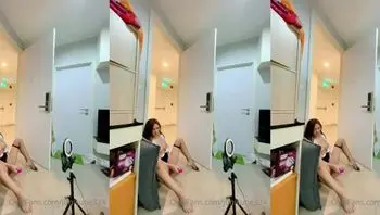 草莓味的小穴想要肉棒的搅动！(juniijune)