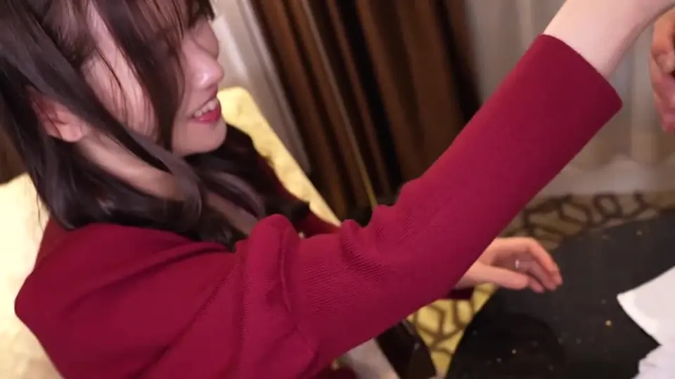 FC2PPV4754487 令人震驚的變態老公讓極品J杯老婆給陌生人內射[Part1]