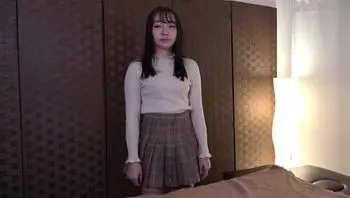 FC2PPV4752280 美女參加減壓按摩治療被按摩師爆操