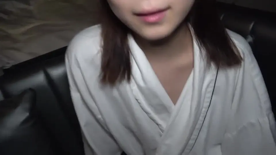 FC2PPV4728812 清楚系美女非常聽話 讓我全射在裡面[Part2]