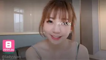 淫蕩小媛性玩具推薦員 先測試各種玩具才賣