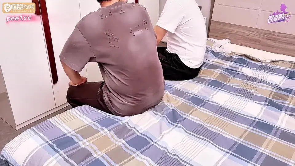 XJX365 叔嫂亂倫 老公加班我在家偷情小叔子