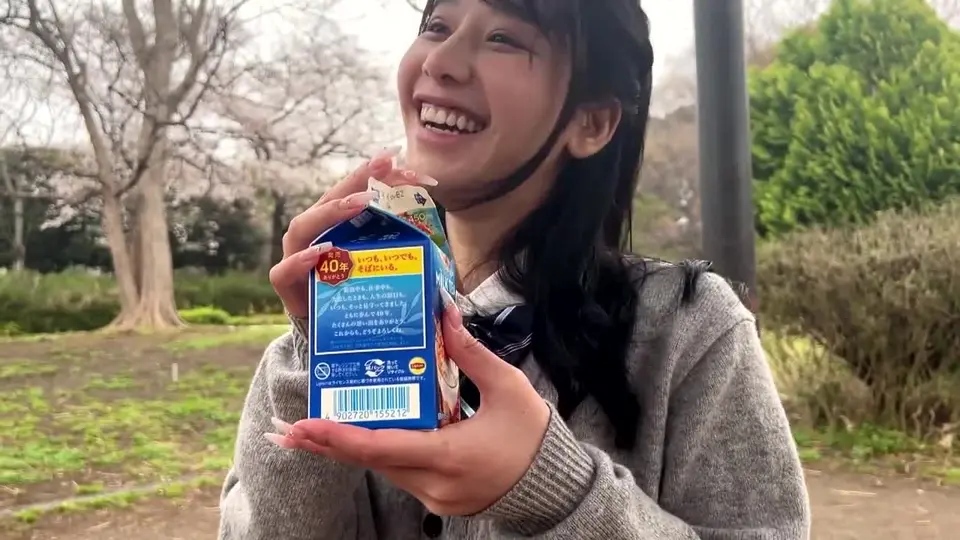 FC2PPV4669180 茶道部的惠美醬皮膚白晢身材苗條隱藏的巨乳 發情引誘中出