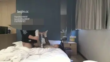 探花白晢女孩 換上最愛的黑絲操的很起勁