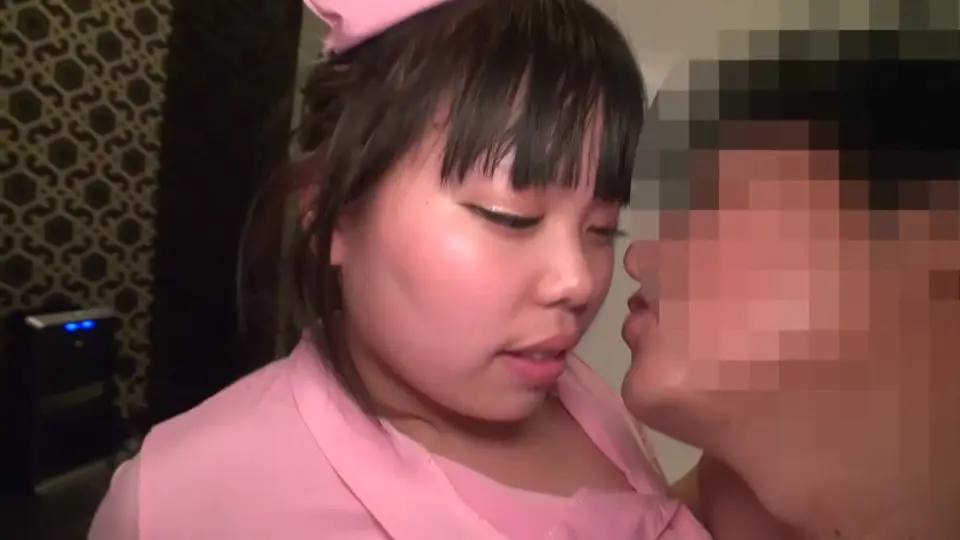 FC2PPV4525591 妖艷人妻護士制服讓人有小鹿亂撞初戀的感覺 內射濃厚精液讓她懷孕