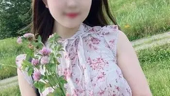 FC2PPV4501020 超敏感巨乳可愛女想像不到脫下衣服陰毛蠻多