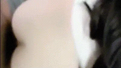 爸妈在客厅和姐姐在卫生间偷偷做爱 动图预览