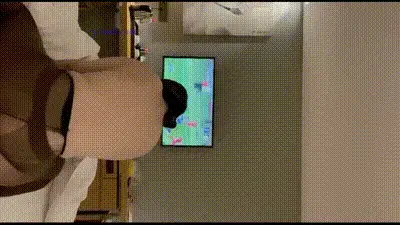 騷逼做什麼都要打卡自拍 連最愛都要拿著手機自拍 动图预览