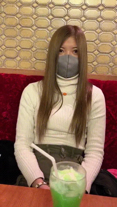 FC2PPV3498532 金髮文學系女大生被兩根黑巨棒前後夾擊猛操 被操哭中出[Part2] 动图预览