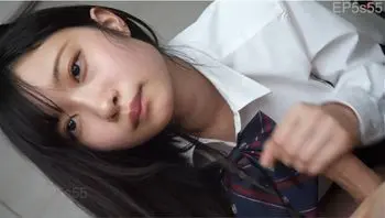 FC2PPV3275005 下課後開發18歲天真無邪鄰居女學生[Part2]