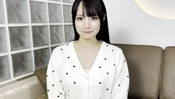 FC2PPV3155561 皮膚白裡透紅的漂亮妹妹被瘋狂中出 精液溢出