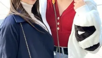 300NTK804 美女和閨蜜4P一起高潮昇天