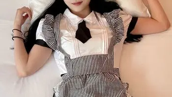 FC2PPV3131225 三位青春美少女不同制服啪啪 白晢可愛青春無敵[Part1]