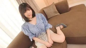 SIRO4964 害羞妹子隱藏的巨乳被操到失控亂叫 顏射滿臉很有征服感