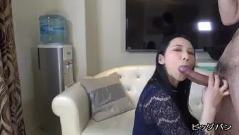 FC2PPV2849417 黑絲痴女人妻口交技巧高超由腳趾舔到肛門爽得小哥連射[Part2]