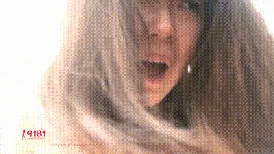飢渴人妻翹班來偷情 动图预览